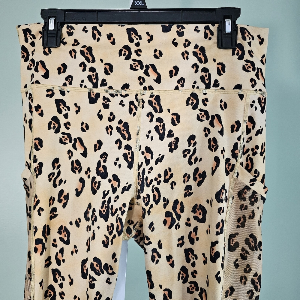 Fabletics On The Go Powerhold High Rise Leggings … - image 3